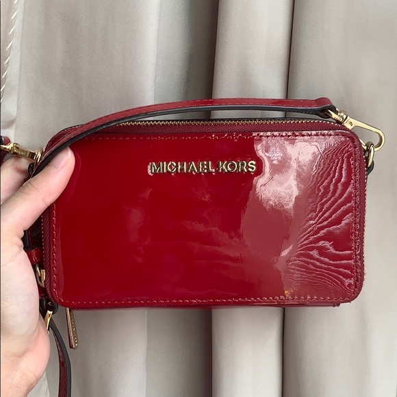 Michael Kors Handbags - Michael Kors Red Crossbody